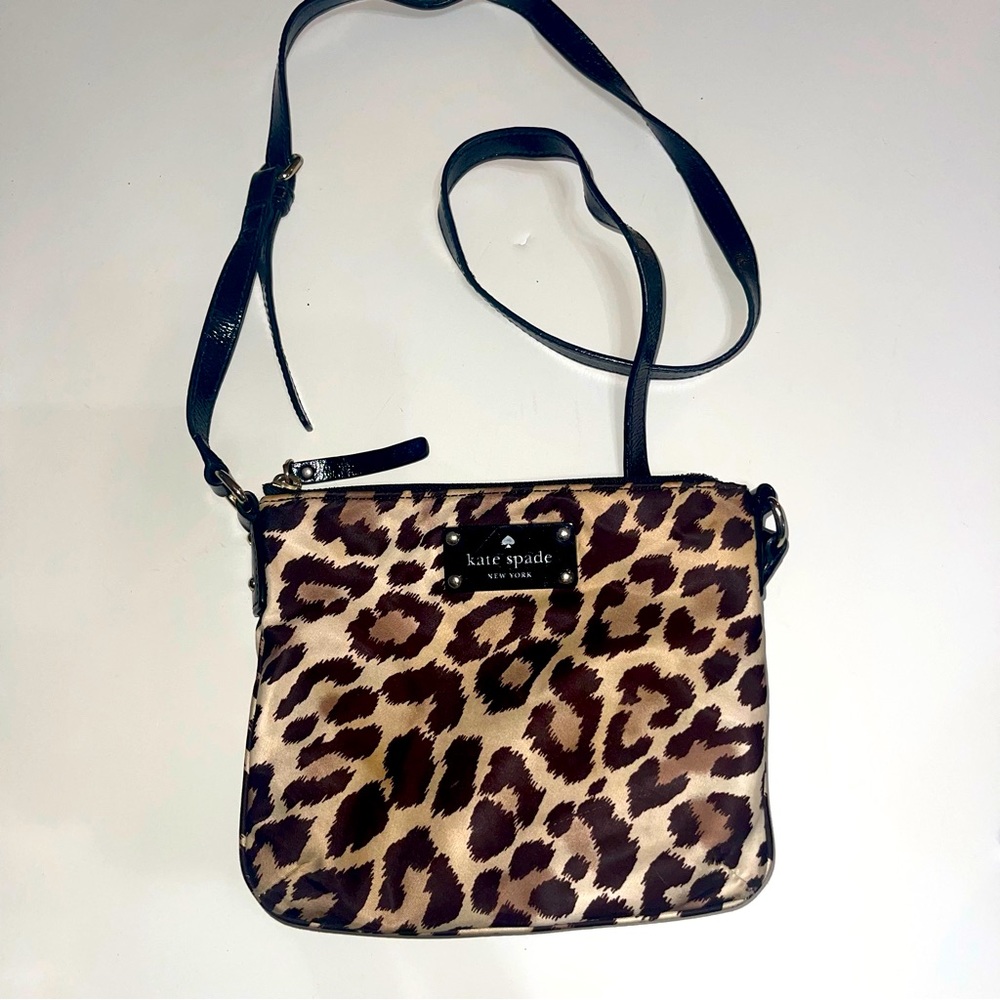 Late Spade New York nylon cheetah leopard crossbody lightweight bag